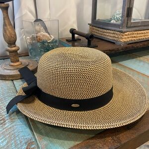Elegant Tan and Black Women's Hat